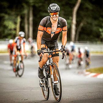 Nils vom Figo Planungsteam - Shopdesign, Shopkonzepte, Bauleitung, Projektmanagement uvm.  Nils from Figo Planning Team - Figo GmbH - Shopdesign, Shopconcepts, Construction, Project Management